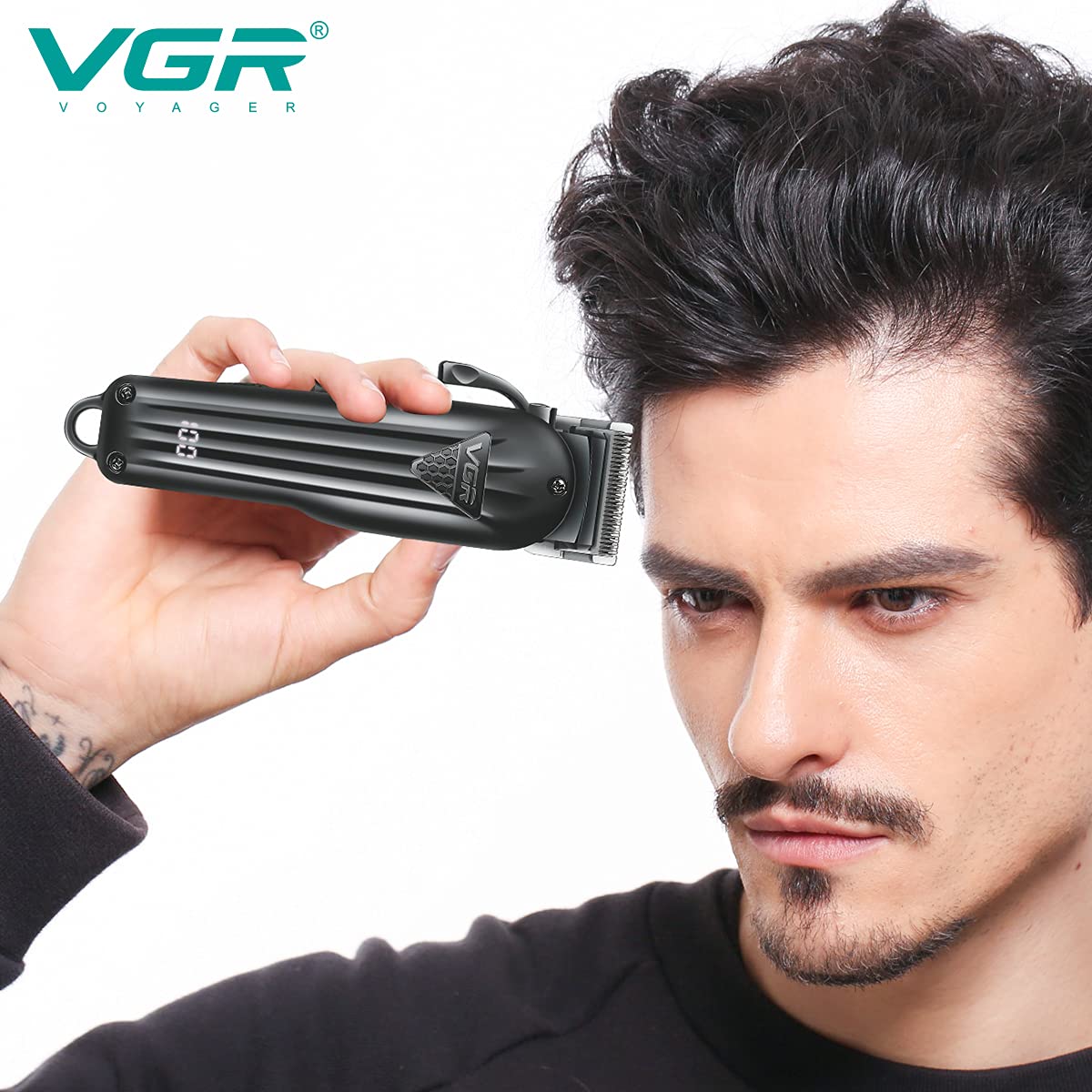 VGR V-282 Salon Series Professional Digital Display Cordless Hair Clipper Electric Hair Cutter Kit Wireless Hair Grooming Trimmers Set, Rechargeable Li-ion Battery 2000mAh 200 minutes Runtime
